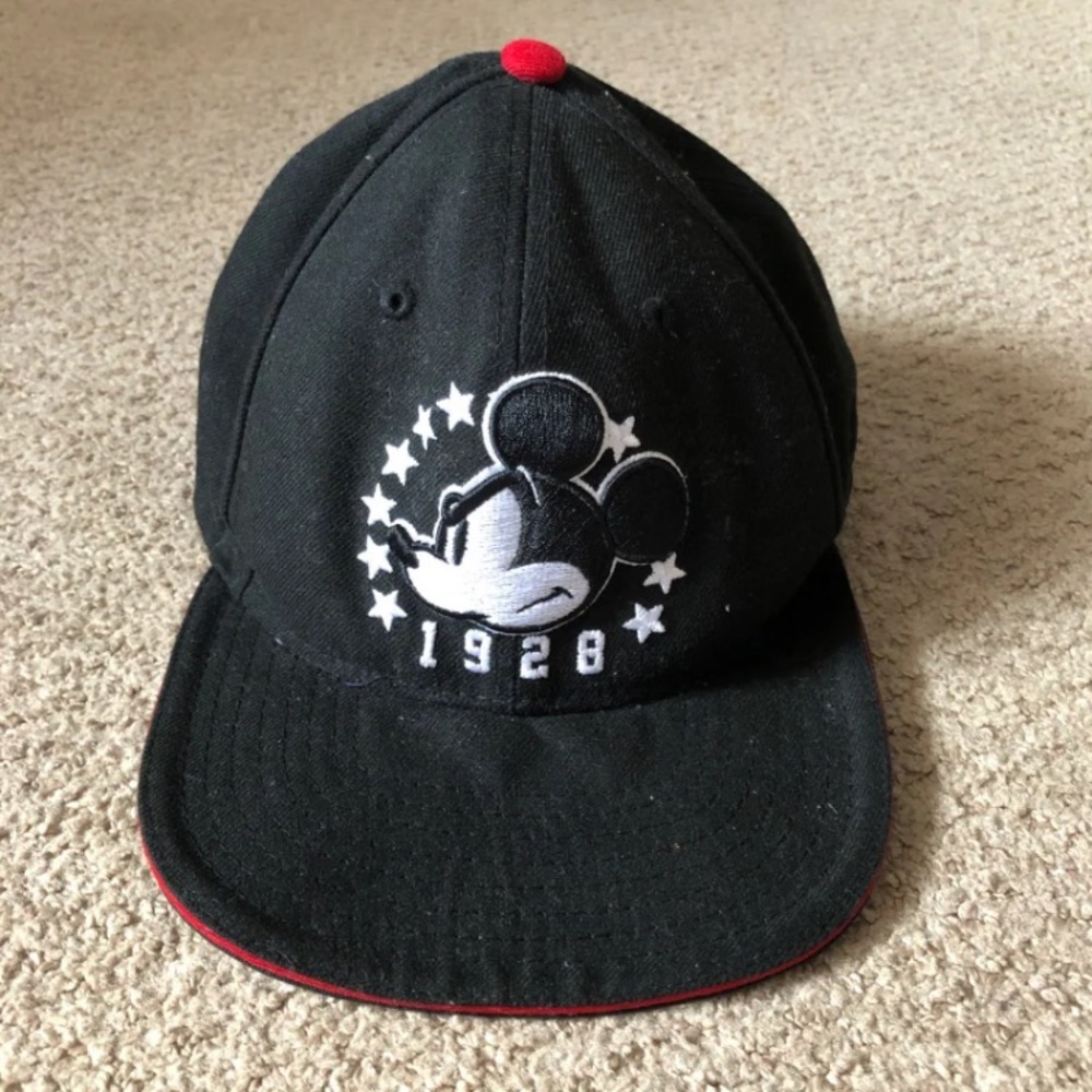 Mickey Mouse Men’s New Era SnapBack
